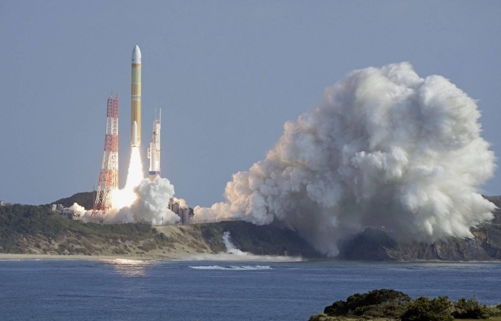 JAXA日本の衛星3機を搭載した新世代H3ロケットを打ち上げ
