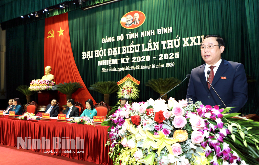 Đại hội đại biểu Đảng bộ tỉnh lần thứ XXII tiếp tục phần tham luận tại hội trường