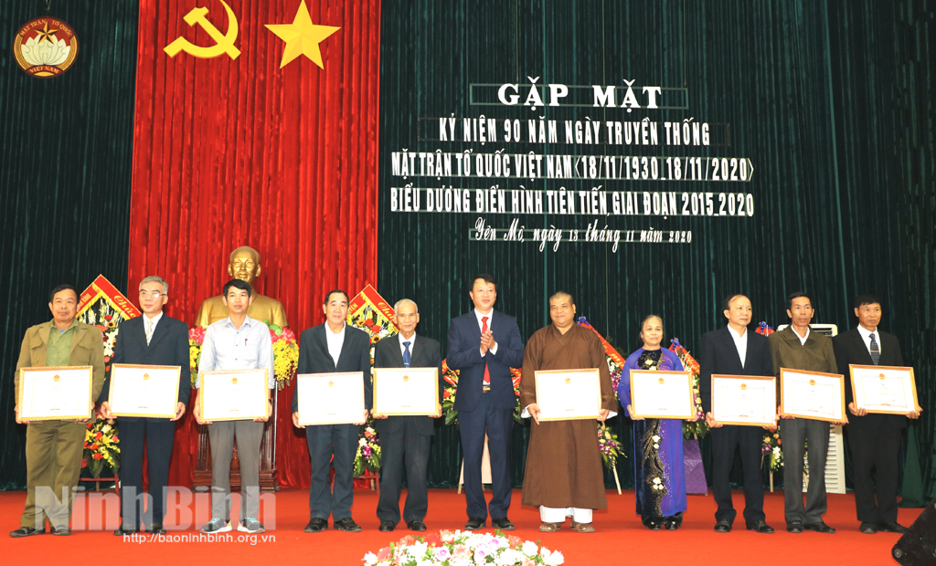 Các địa phương tổ chức kỷ niệm 90 năm ngày truyền thống Mặt trận Tổ quốc Việt Nam