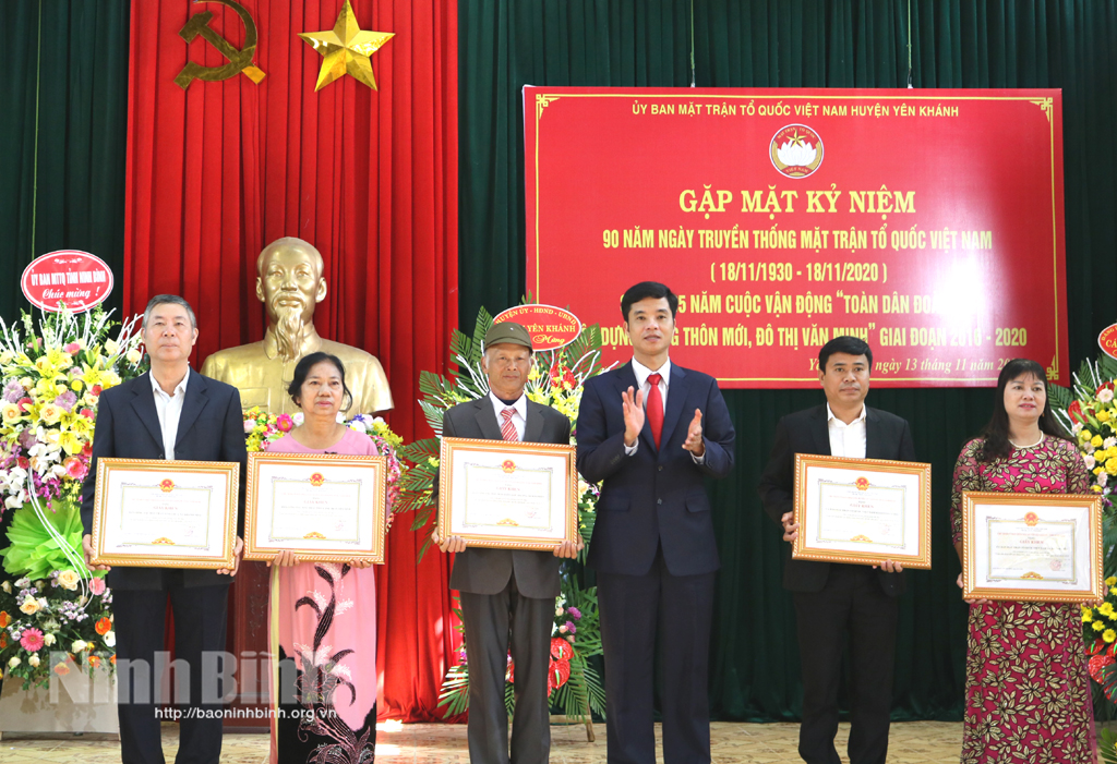 Các địa phương tổ chức kỷ niệm 90 năm ngày truyền thống Mặt trận Tổ quốc Việt Nam