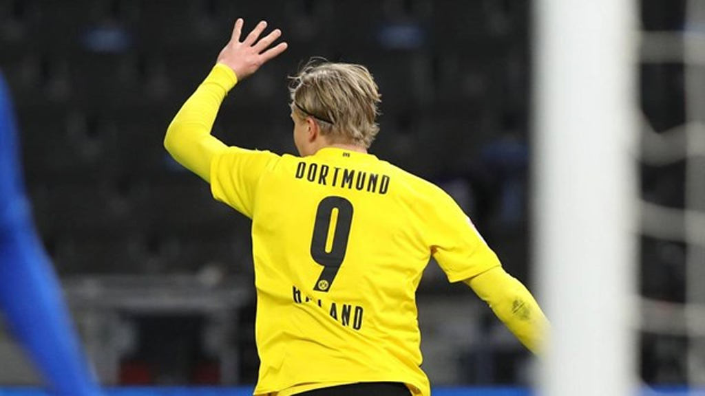 Bundesliga vòng 8 Erling Haaland Youssoufa Moukoko đi vào lịch sử