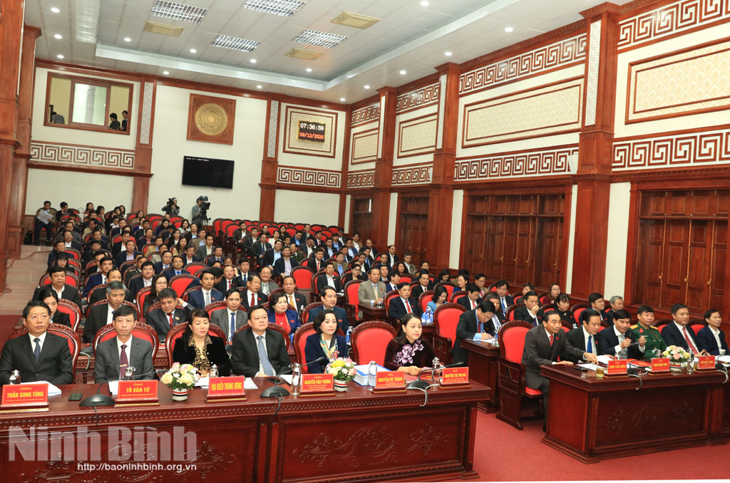 Đồng chí Phạm Quang Ngọc được bầu giữ chức Chủ tịch UBND tỉnh nhiệm kỳ 20162021