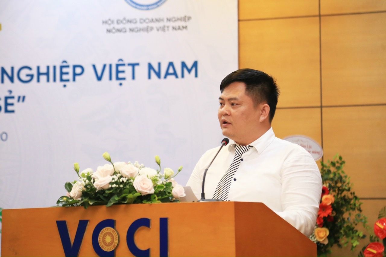 Khát vọng doanh nhân trẻ
