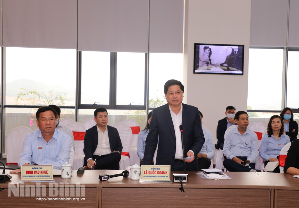 Provincial leaders work with Dong Giao Foodstuff Export Joint Stock Company