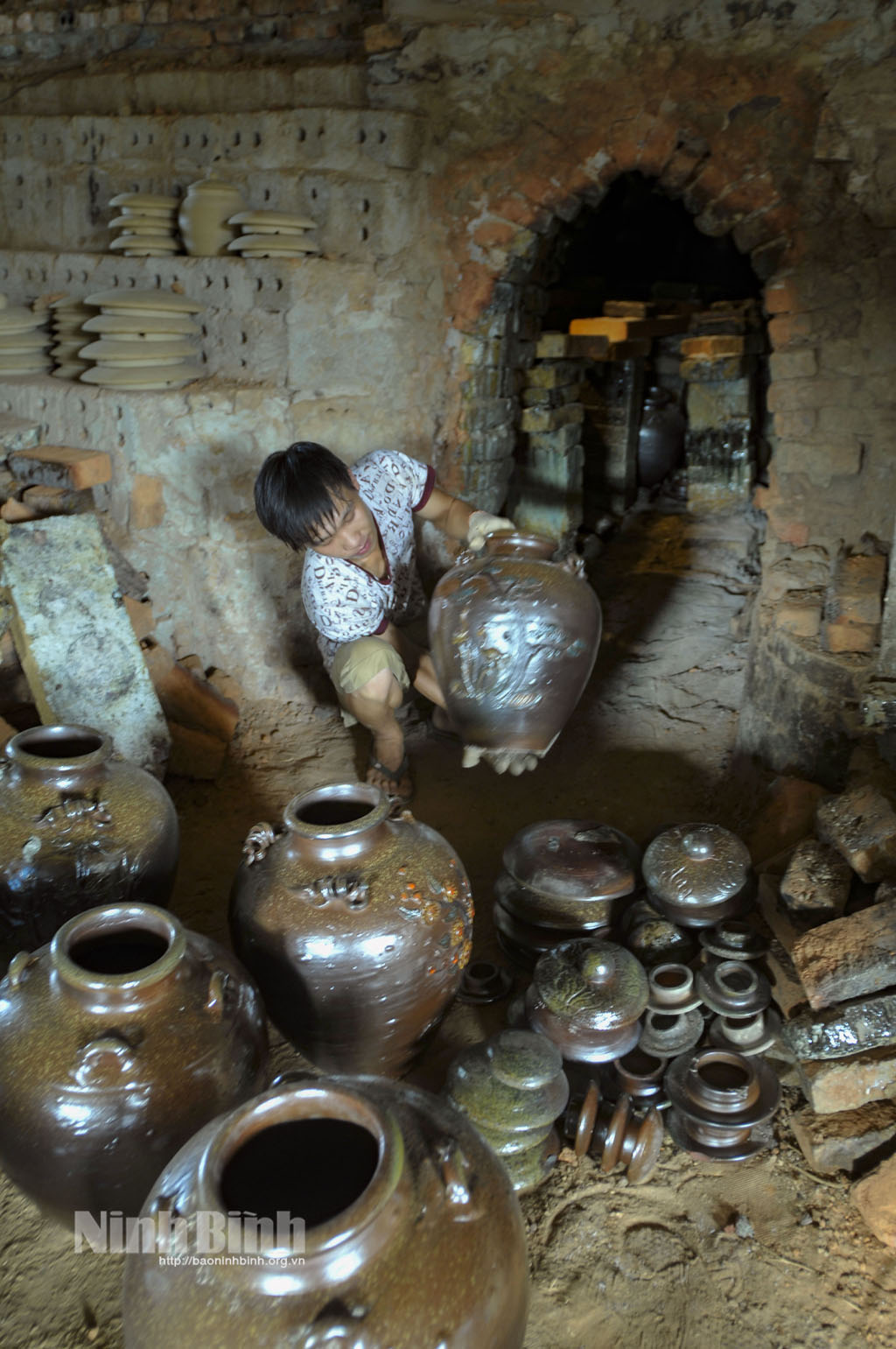 Làng nghề gốm Gia Thủy