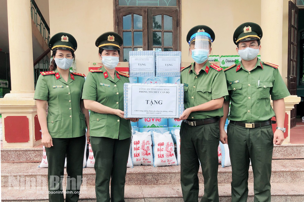 Đoàn thanh niên Công an tỉnh xung kích trong trận chiến phòng chống dịch COVID 19