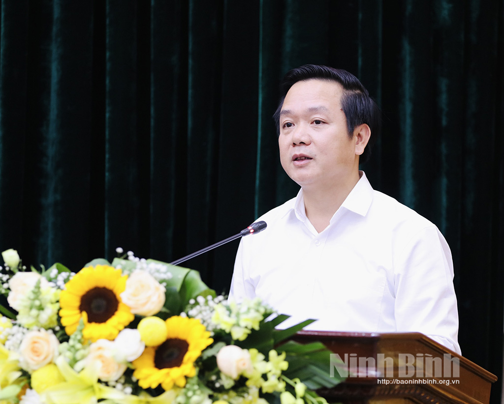 Đoàn công tác của Ban Tổ chức Trung ương làm việc với Ban Thường vụ Tỉnh ủy