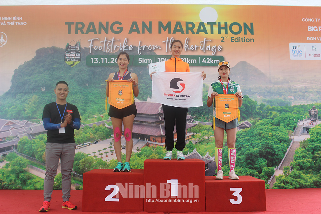The 2nd Trang An Marathon attracts 2600 runners