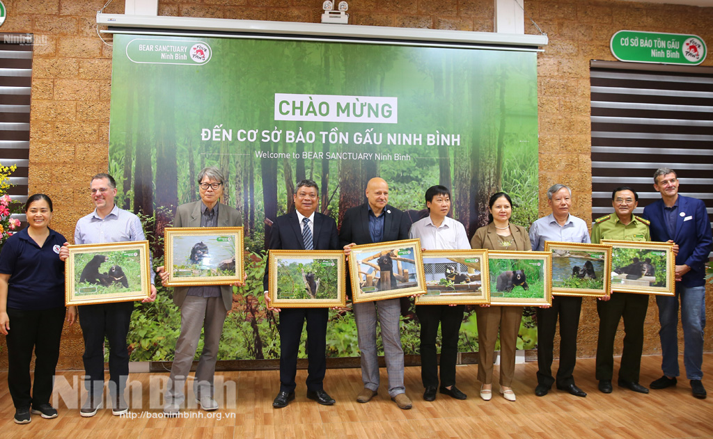 Bear Sanctuary Ninh Binh rescues 49 bears in five years