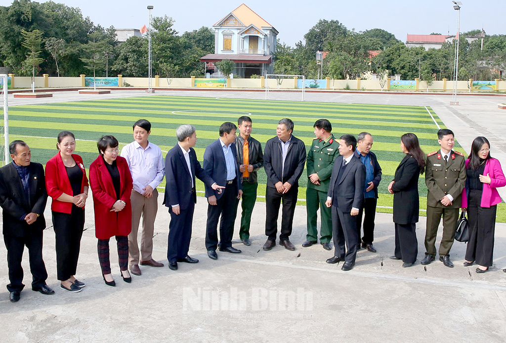 Thẩm định hồ sơ và mức độ đạt chuẩn các xã NTM nâng cao kiểu mẫu tại huyện Nho Quan và Gia Viễn