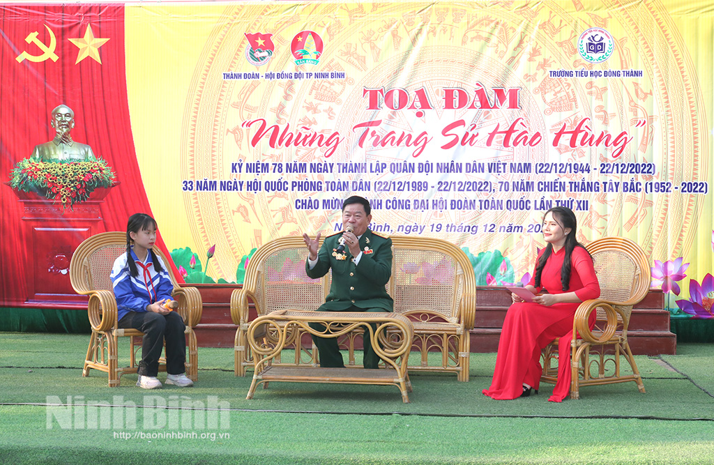Các trường học tổ chức chương trình Em tập làm chiến sỹ