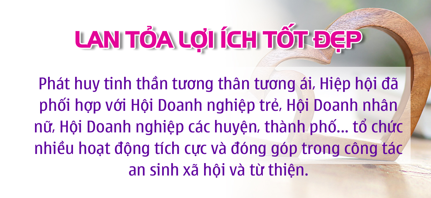 Emagazine Ngọn cờ đoàn kết dẫn dắt cộng đồng doanh nghiệp