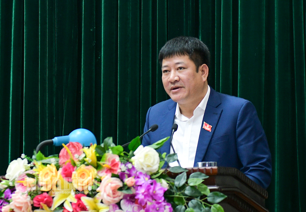 Kỳ họp thứ mười HĐND tỉnh khóa XV Nghe các báo cáo tờ trình