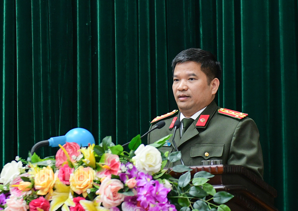 Kỳ họp thứ mười HĐND tỉnh khóa XV Nghe các báo cáo tờ trình
