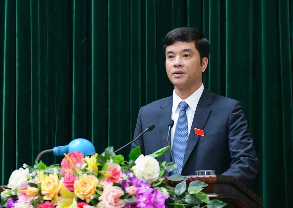 Kỳ họp thứ mười HĐND tỉnh khóa XV Nghe các báo cáo tờ trình