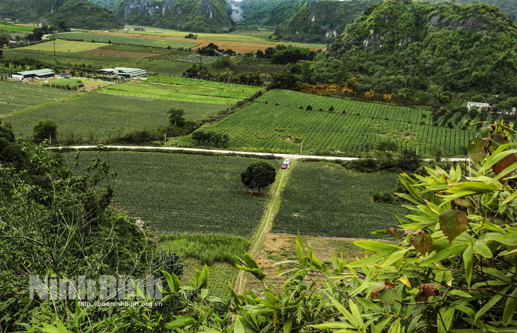 Khám phá Động Tam Giao