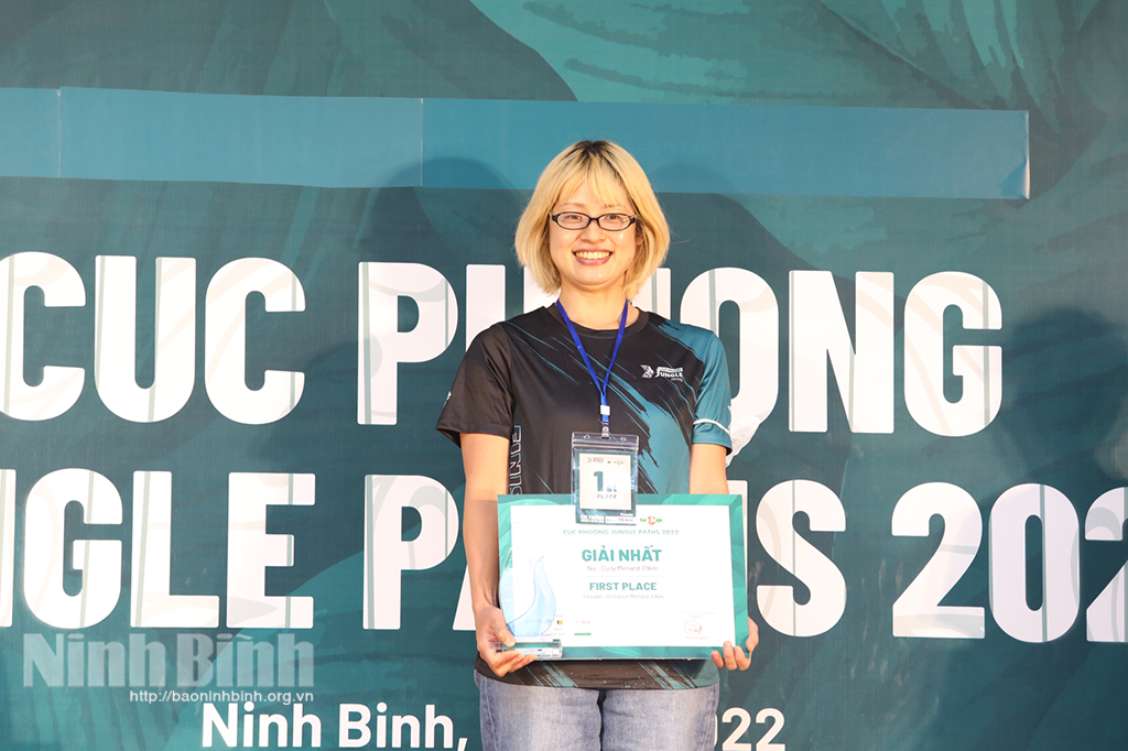 Trao giải chạy Cuc Phuong Jungle Paths 2022
