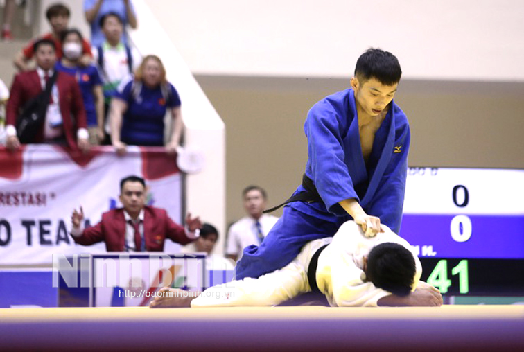 Võ sỹ Judo Ninh Bình giành huy chương vàng SEA Games 31