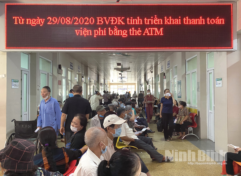 Bệnh viện Đa khoa Ninh Bình tích cực ứng dụng CNTT nâng cao chất lượng khám chữa bệnh