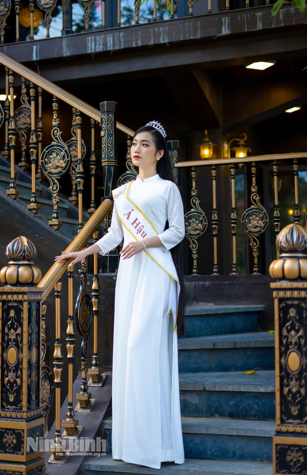 Á hậu 1 Hoa hậu Môi trường Việt Nam Hoàng Thị Hải Yến Truyền thông điệp du lịch xanh cho Ninh Bình
