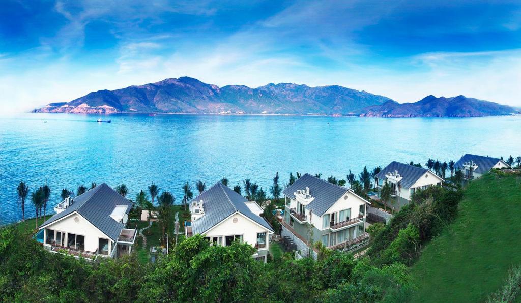Top 10 Resort Nha Trang đẹp gần biển giá cả hợp lý