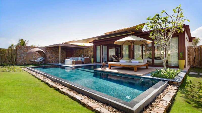 Top 10 Resort Nha Trang đẹp gần biển giá cả hợp lý