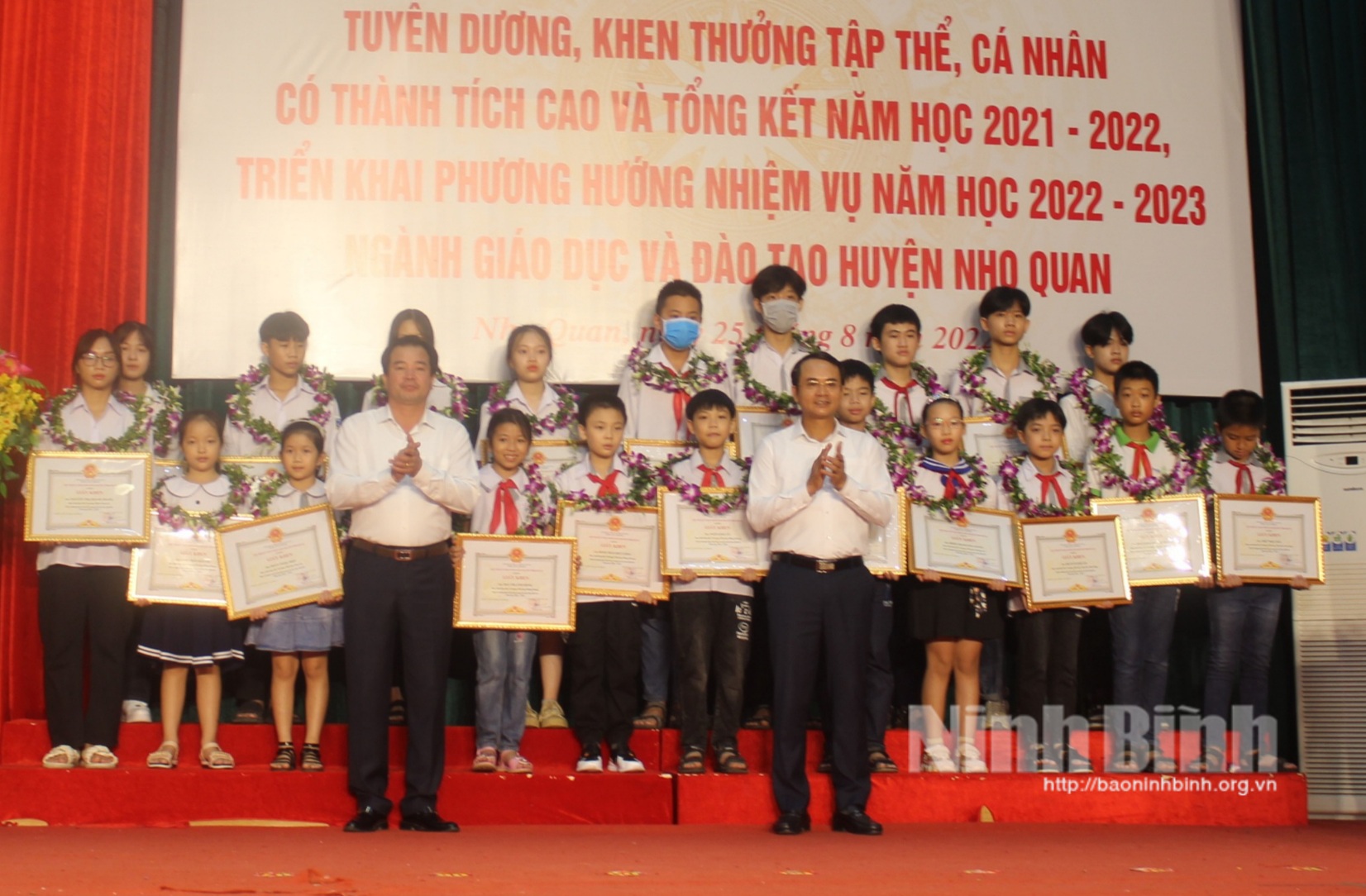 Ngành Giáo dục Nho Quan tổng kết năm học 20212022