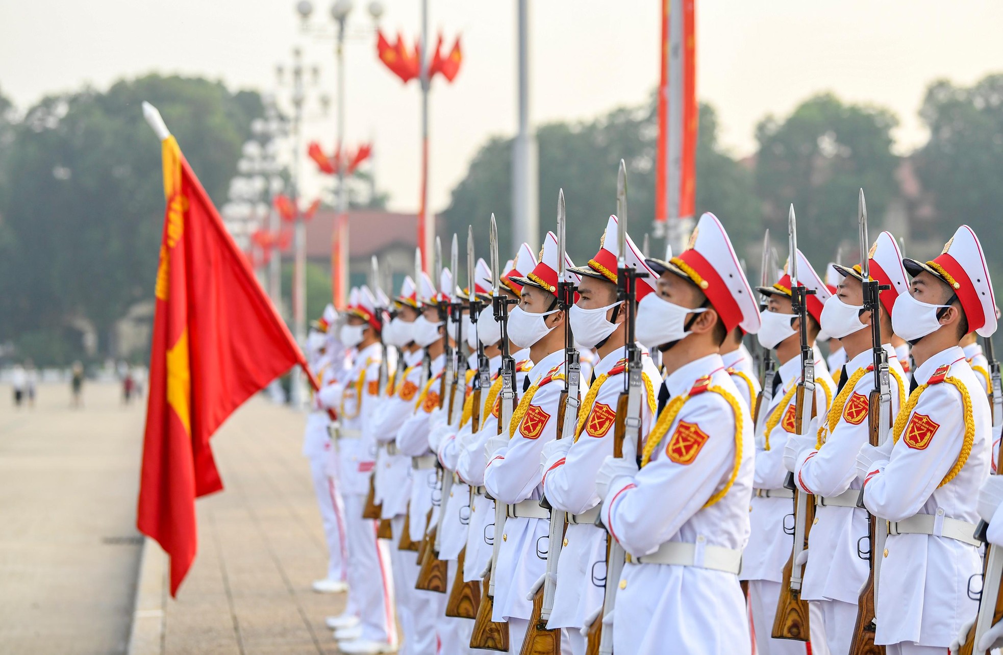 Thiêng liêng nghi lễ thượng cờ mừng Quốc khánh 29