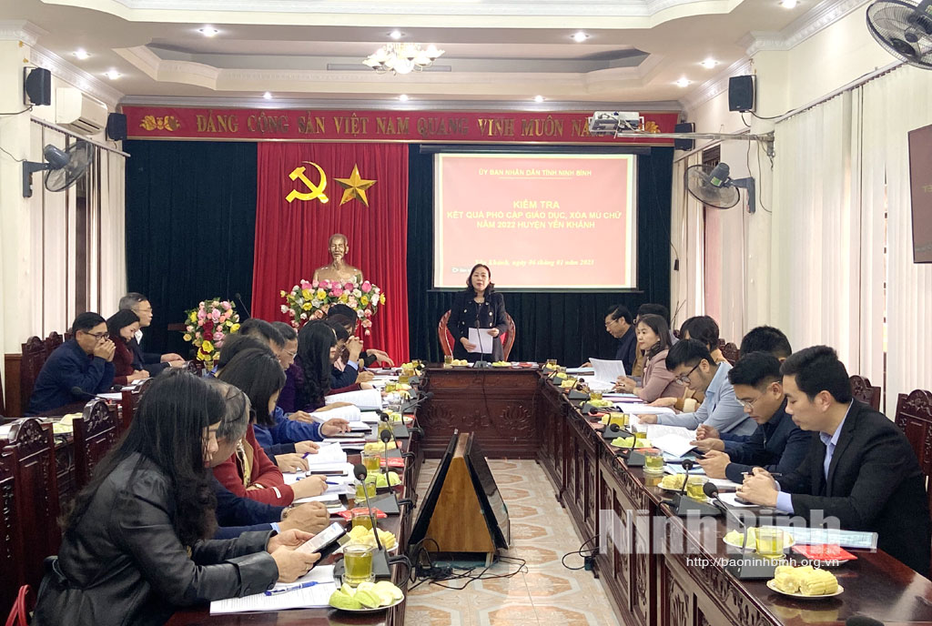 Kiểm tra đánh giá kết quả phổ cập giáo dục xóa mù chữ năm 2022
