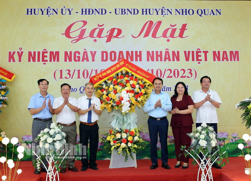 Huyện Nho Quan gặp mặt các doanh nghiệp nhân kỷ niệm Ngày Doanh nhân Việt Nam