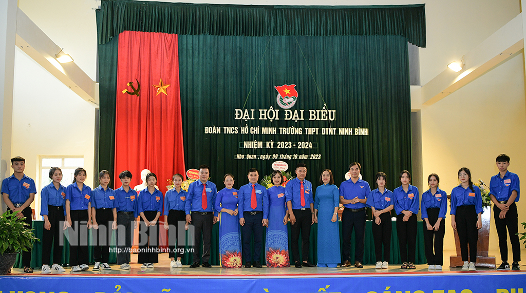 Đại hội điểm Đoàn Trường THPT dân tộc nội trú Ninh Bình