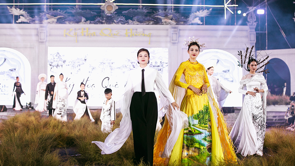 Vẽ vẻ đẹp quê hương trên tà áo dài