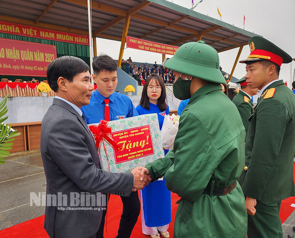 Ninh Bình tưng bừng ngày hội tòng quân năm 2023
