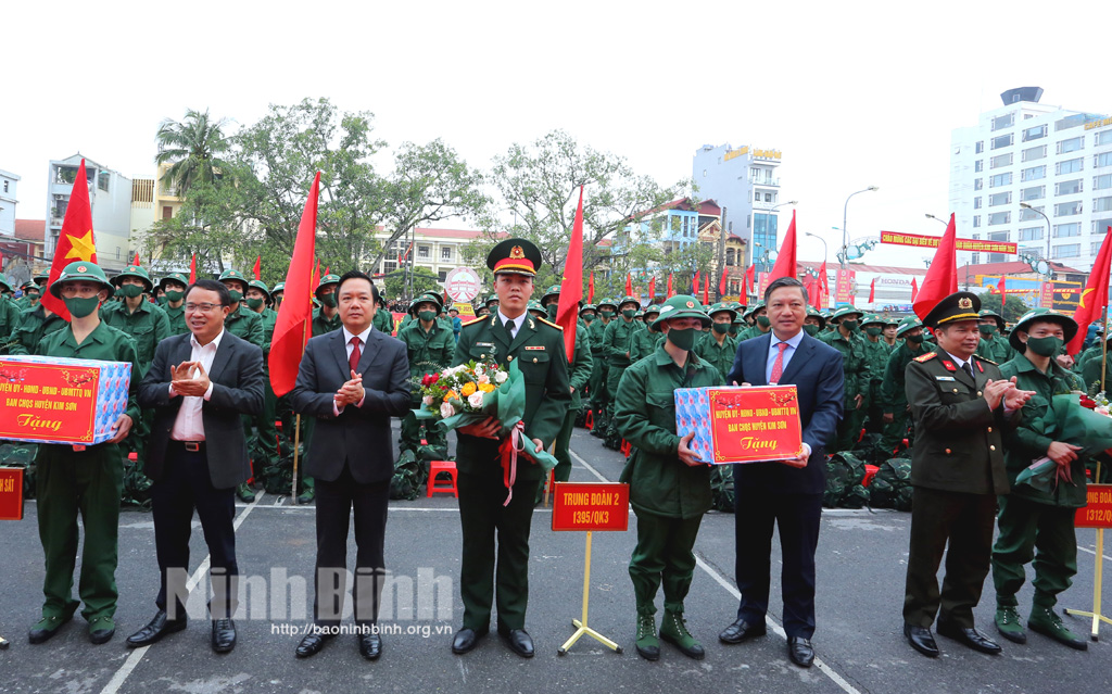 Ninh Bình tưng bừng ngày hội tòng quân năm 2023