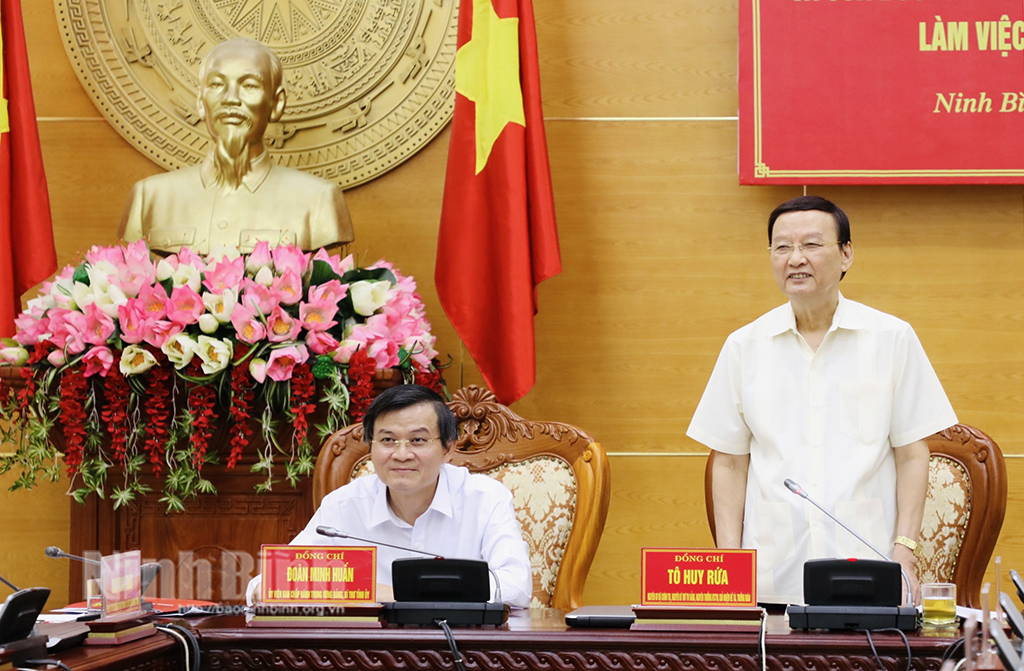 Lãnh đạo tỉnh tiếp và làm việc với Đoàn khảo sát đề tài cấp Nhà nước