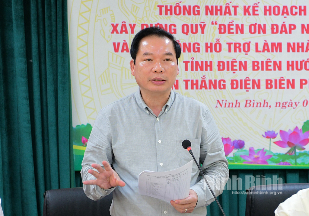 Đền own