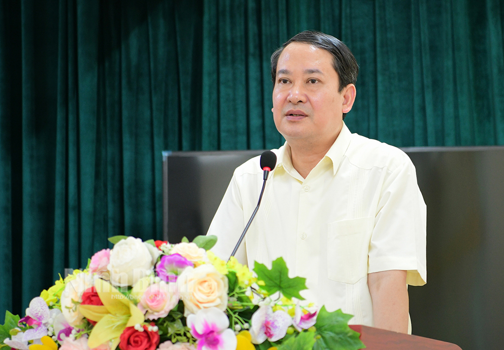 Đền own