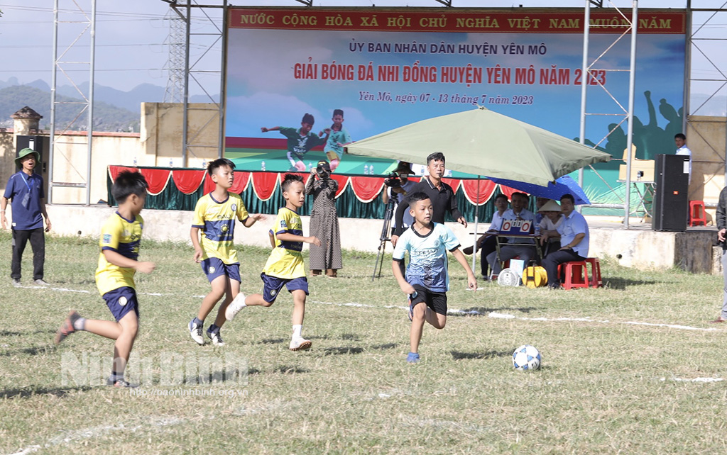 Khai mạc Giải bóng đá nhi đồng huyện Yên Mô năm 2023