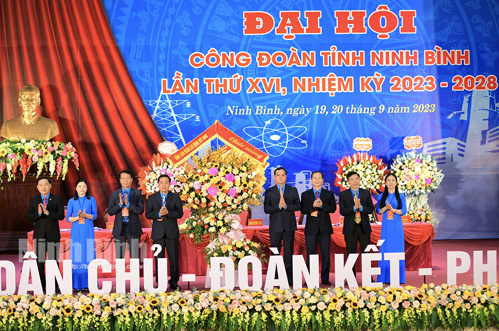 Khai mạc Đại hội Công đoàn tỉnh Ninh Bình lần thứ XVI