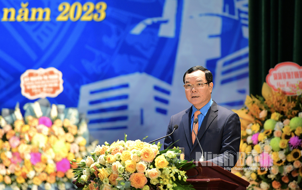 Khai mạc Đại hội Công đoàn tỉnh Ninh Bình lần thứ XVI