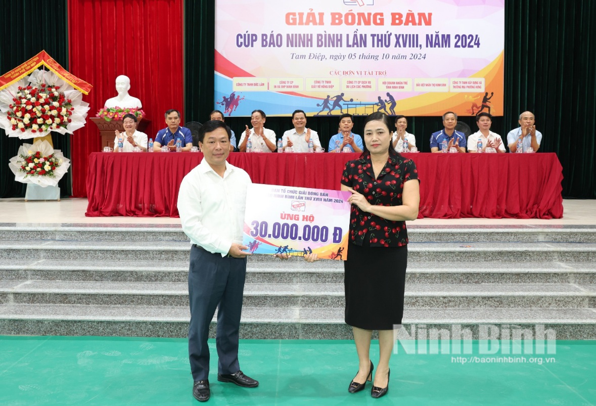 Tổ chức thành công Giải Bóng bàn Cúp Báo Ninh Bình lần thứ XVIII năm 2024