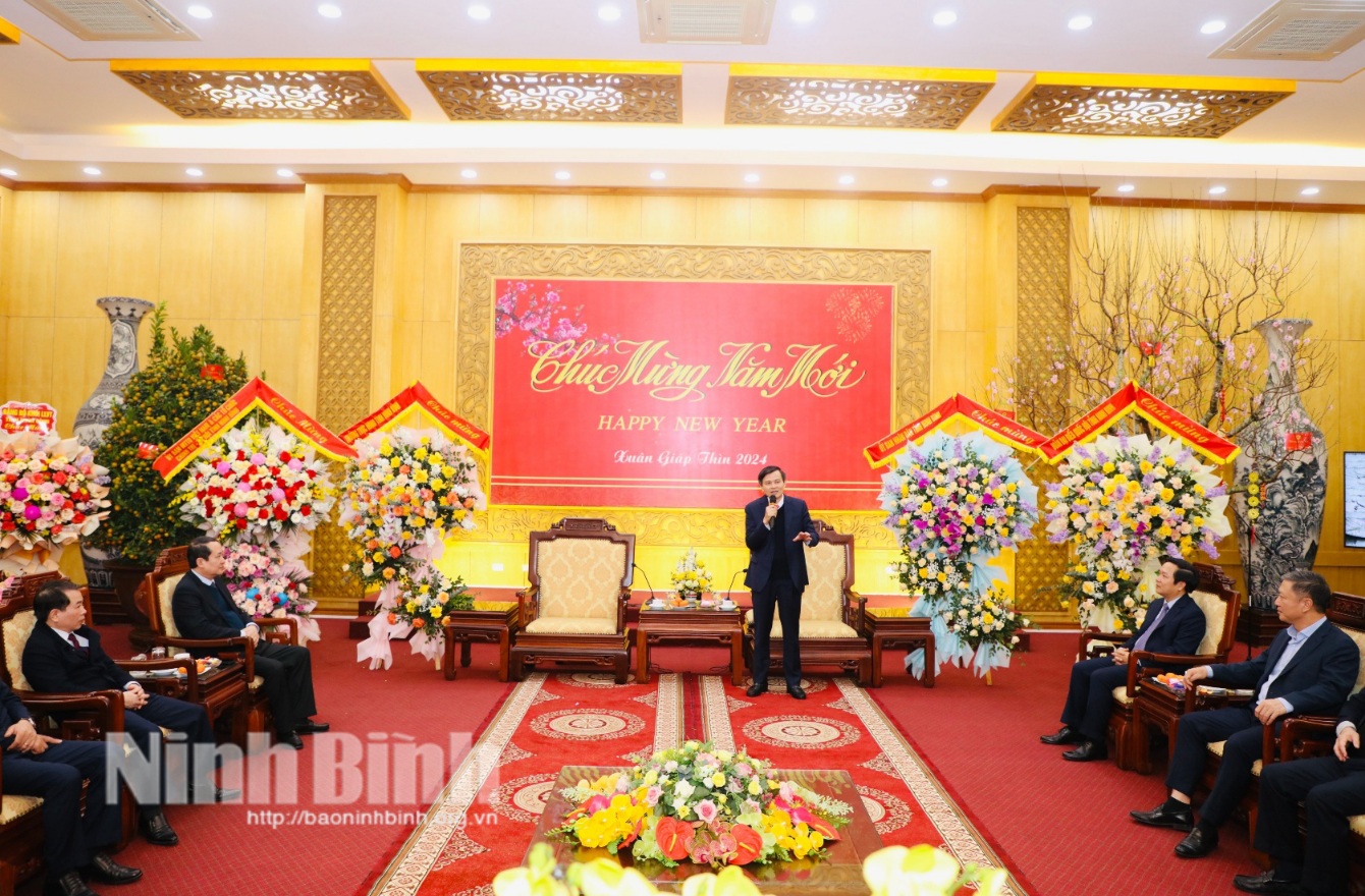 Các đoàn đại biểu chúc mừng Tỉnh ủy nhân kỷ niệm 94 năm Ngày thành lập Đảng Cộng sản Việt Nam