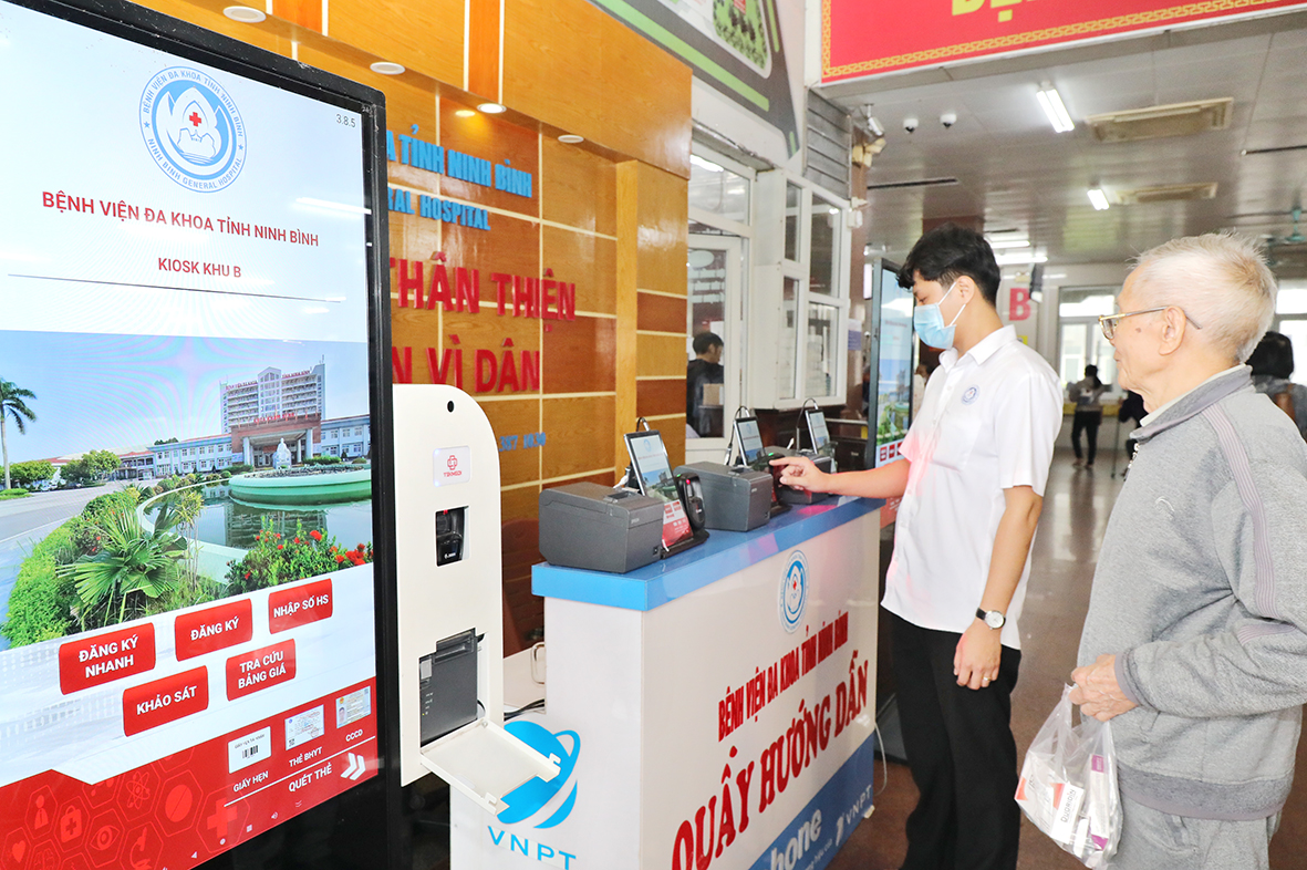 Emagazine Ngành Y tế Ninh Bình nhiều giải pháp hướng tới sự hài lòng của người bệnh