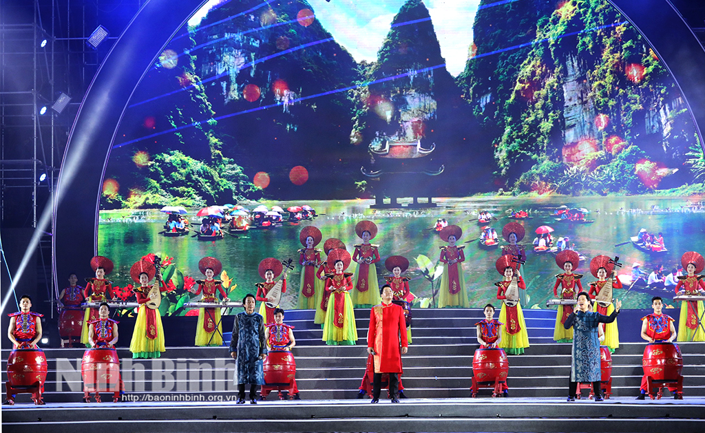 Long trọng tổ chức Chương trình kỷ niệm 1100 năm ngày sinh Đinh Tiên Hoàng Đế và khai mạc Lễ hội Hoa Lư năm 2024