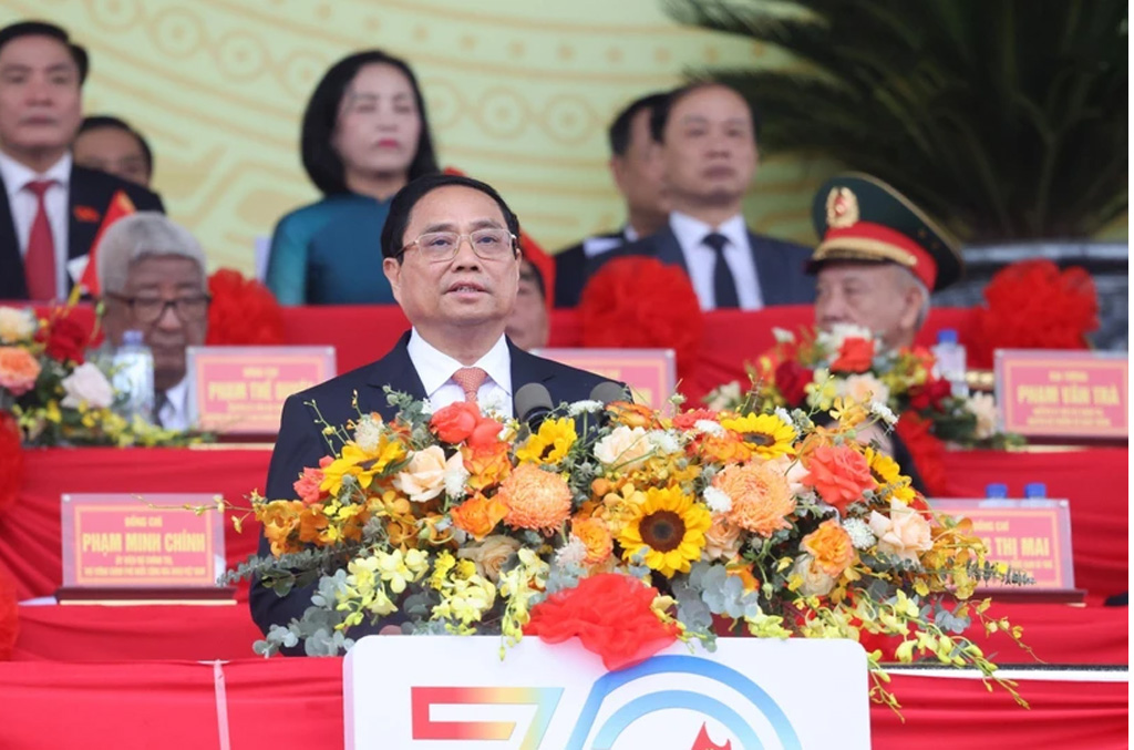 Grand ceremony parade mark 70th anniversary of Dien Bien Phu Victory