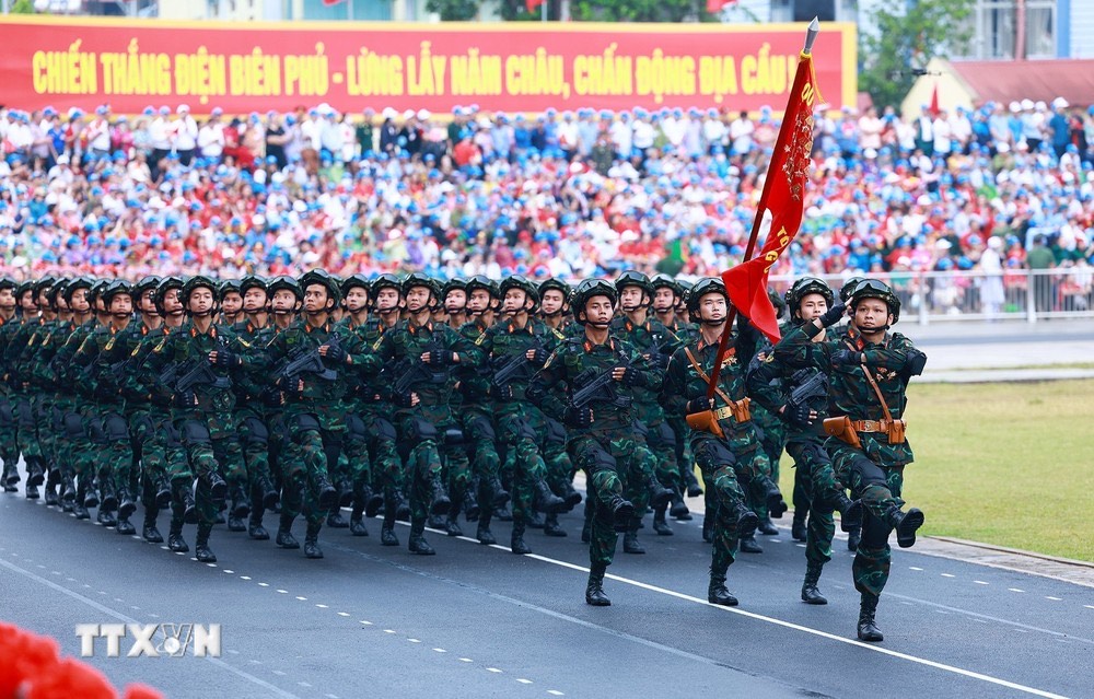 Hào hùng Lễ diễu binh diễu hành kỷ niệm 70 năm Chiến thắng Điện Biên Phủ