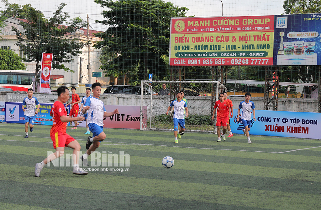 Giải bóng đá Cúp doanh nhân trẻ tỉnh Ninh Bình năm 2024