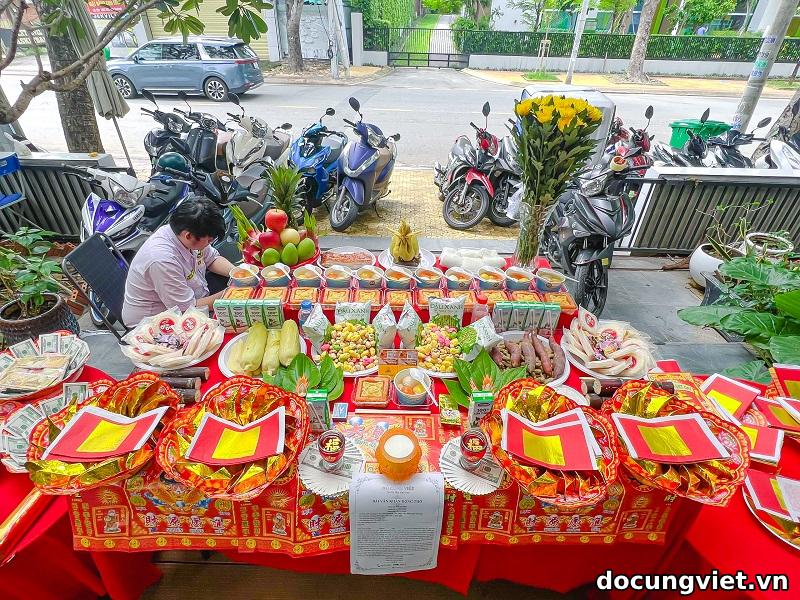 Các Bài Văn Khấn Cô Hồn Ngoài Trời