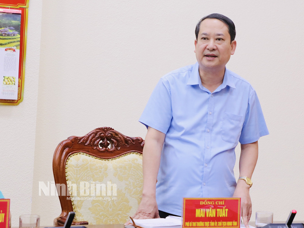 Thường trực Tỉnh ủy giao ban công tác tháng 5