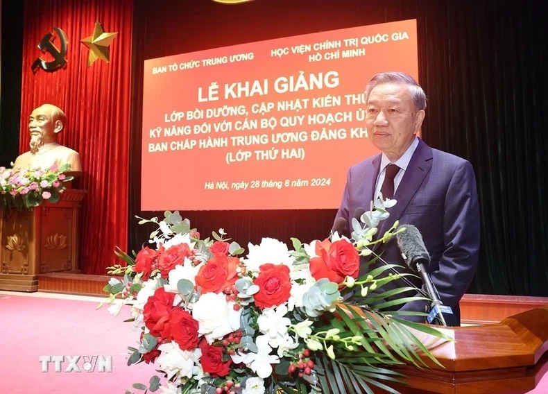 Ảnh Tổng Bí thư dự Lớp bồi dưỡng kiến thức cán bộ quy hoạch Ủy viên Trung ương Đảng